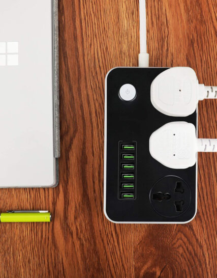رابط سه راهی برق و شش راهی شارژر USB مدل T05
