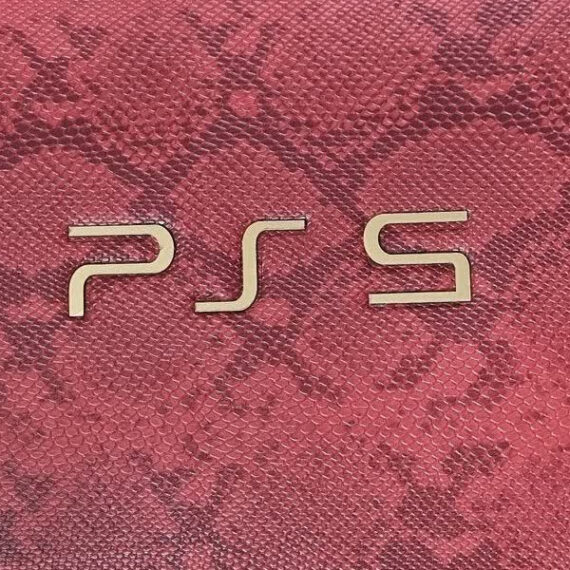 کیف حمل پی اس فایو PS5 پوست ماری قرمز
